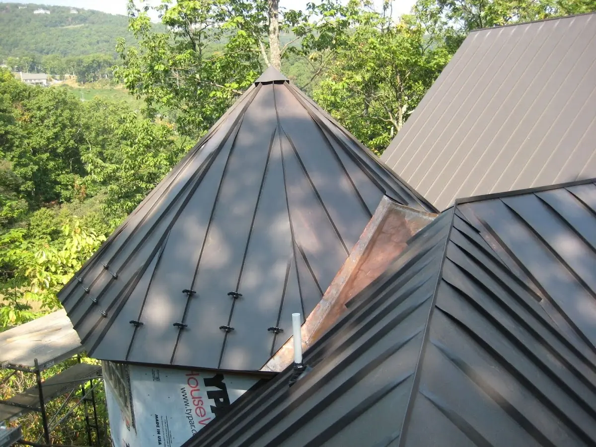 Professional Shingle Replacement & Repair by Craftsman Roofing in Friant